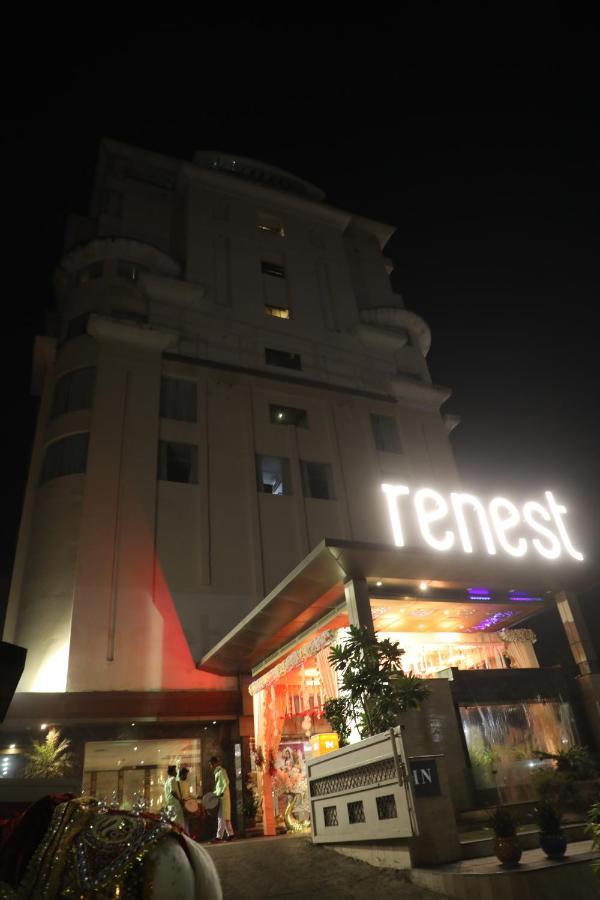 รีเนสต์ ชัยปุระ Hotel ภายนอก รูปภาพ