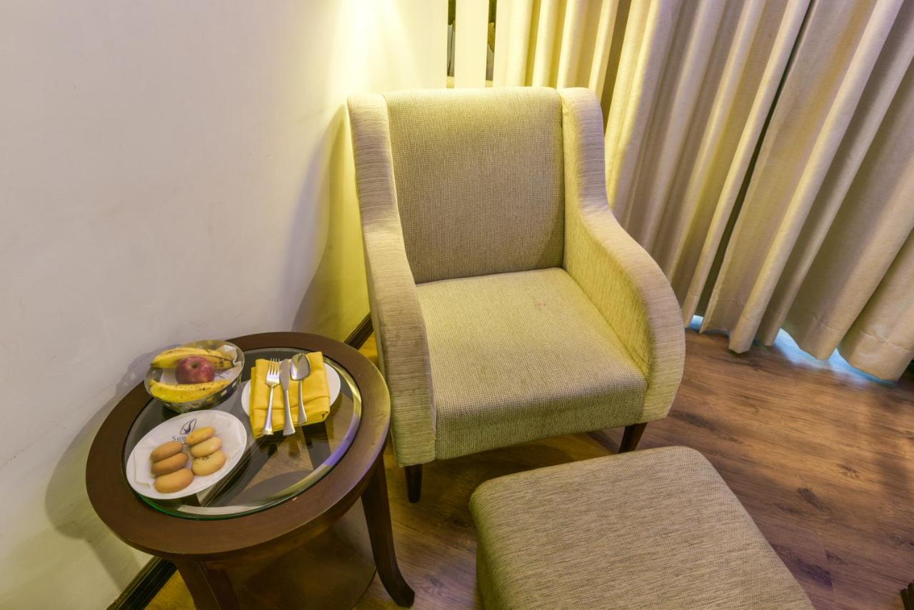 รีเนสต์ ชัยปุระ Hotel ภายนอก รูปภาพ