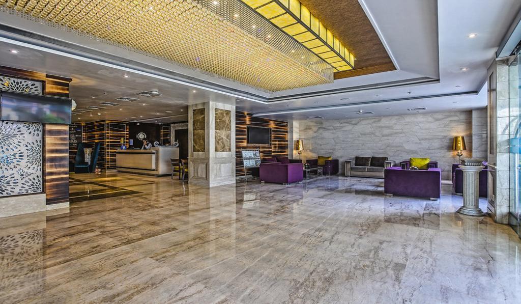 รีเนสต์ ชัยปุระ Hotel ภายนอก รูปภาพ